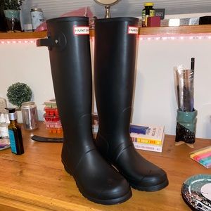 Hunter Black Rain Boots - Women's Original Tall Rain Boots